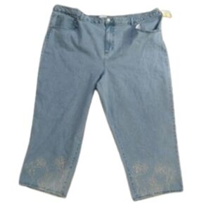 NWT Pioneer Woman 26W  Jeans Light Wash Embroidered Hem Boho Chic Western